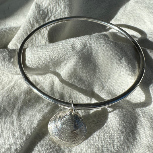 Scallop Bangle