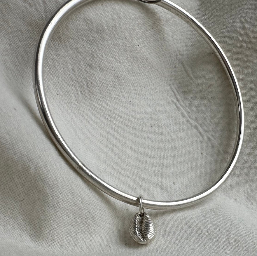 Boobies Bay Cowrie Bangle